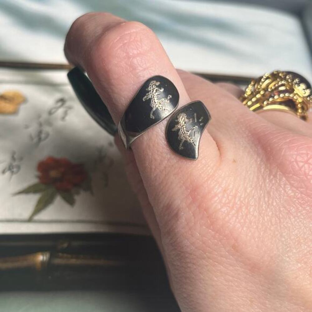 Vintage Siam 925 Sterling Silver Twist Bypass Ring Adjustable 8